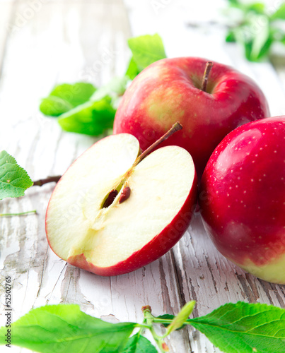 Fresh red apples
