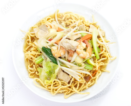 Chinese Deep Fried Noodle with seafood