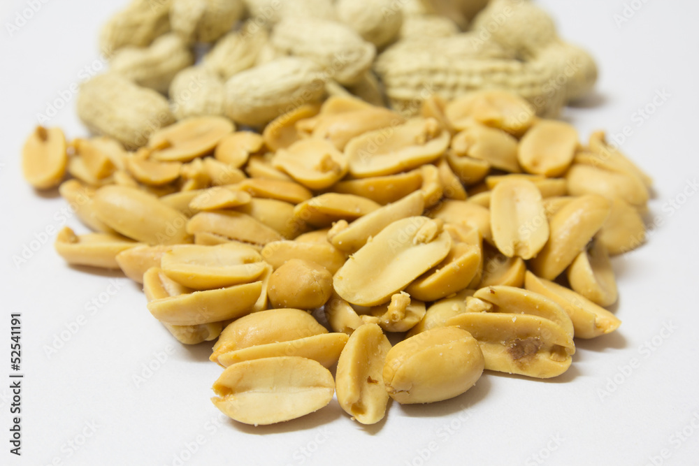 Peanuts Peanuts