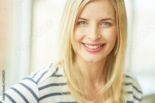 Charming blonde Free Download Charming blonde - GFXLoad