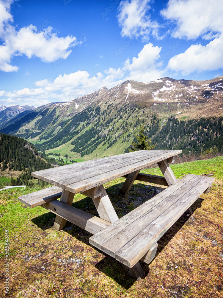 picnic table picnic table