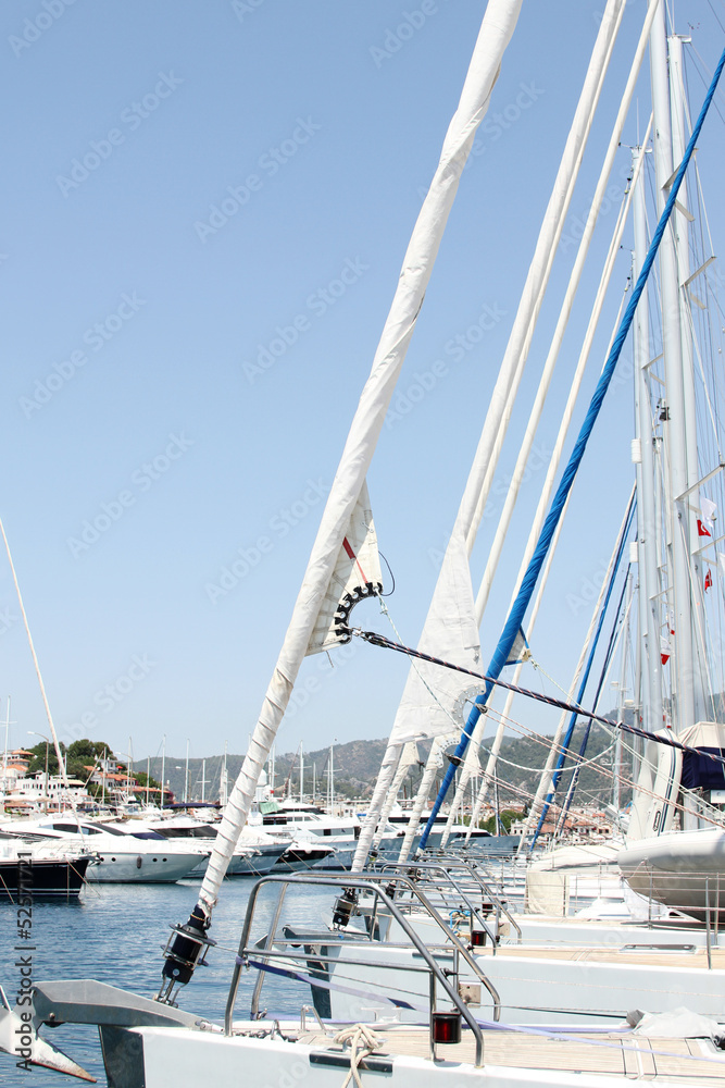 Obraz premium Boats at Harbor