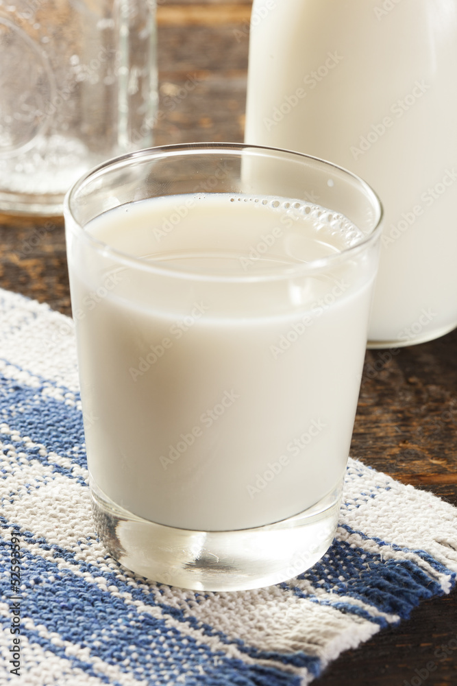 Refreshing White Cold Organic Milk
