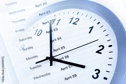 Wallpaper Mural Clock face and calendar Torontodigital.ca