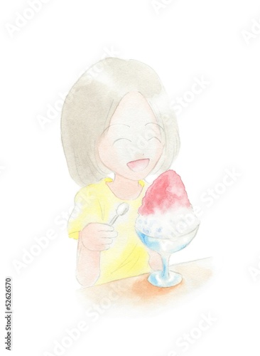 かき氷を食べる女の子