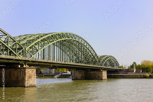 Hohenzollern Bridge in Cologne © reeel