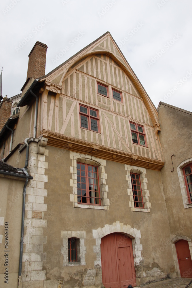 Fototapeta premium Maison à colombages à Auxerre, Bourgogne
