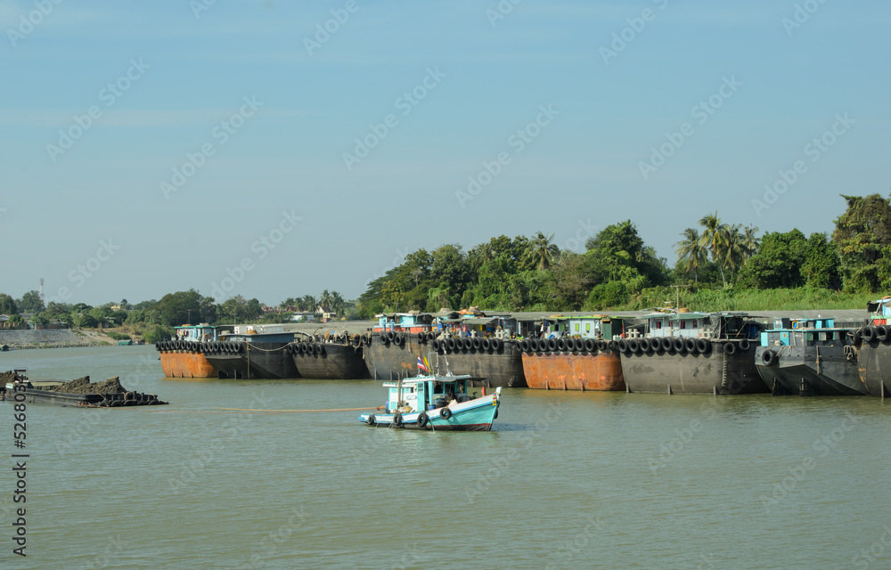 ship and port