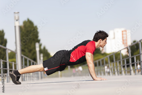 Athlete making some pushup