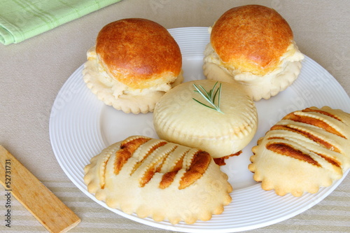 Empanadas típicas de Menorca, formatjades