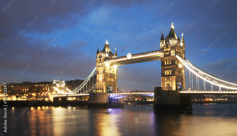 Obraz premium Tower Bridge in London, UK