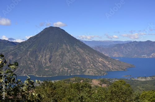 Vulkan Atitlan See