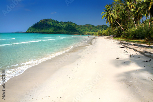 Fototapeta Naklejka Na Ścianę i Meble -  Beautiful landscape of tropical beach