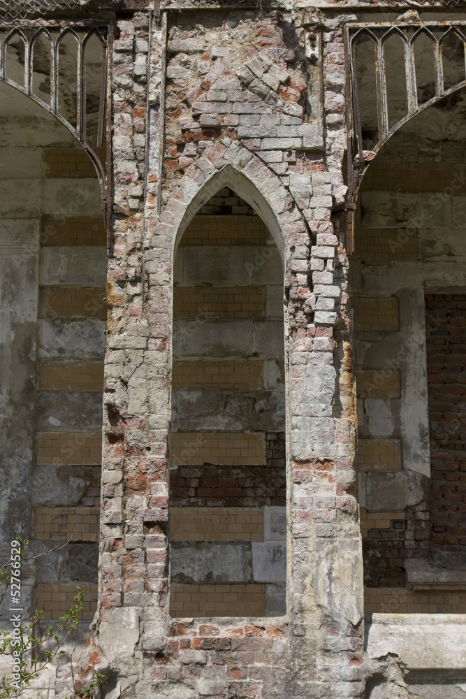 Arch in the old castle