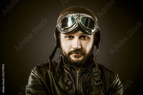Photo Proud, Fighter pilot with hat and glasses era, vintage style
