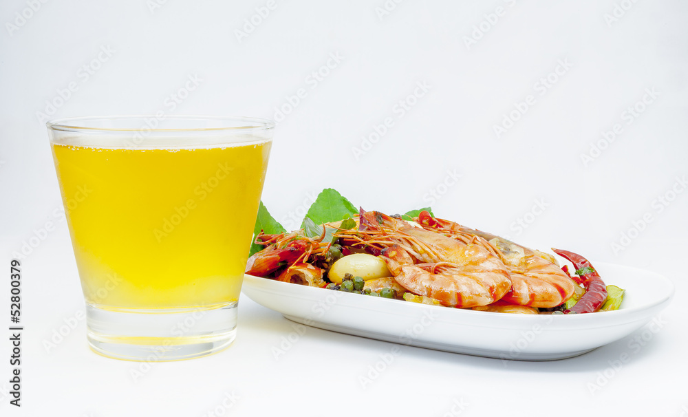 Prawns stir fried with chili and herb. Prawns stir fried with chili and herb.
