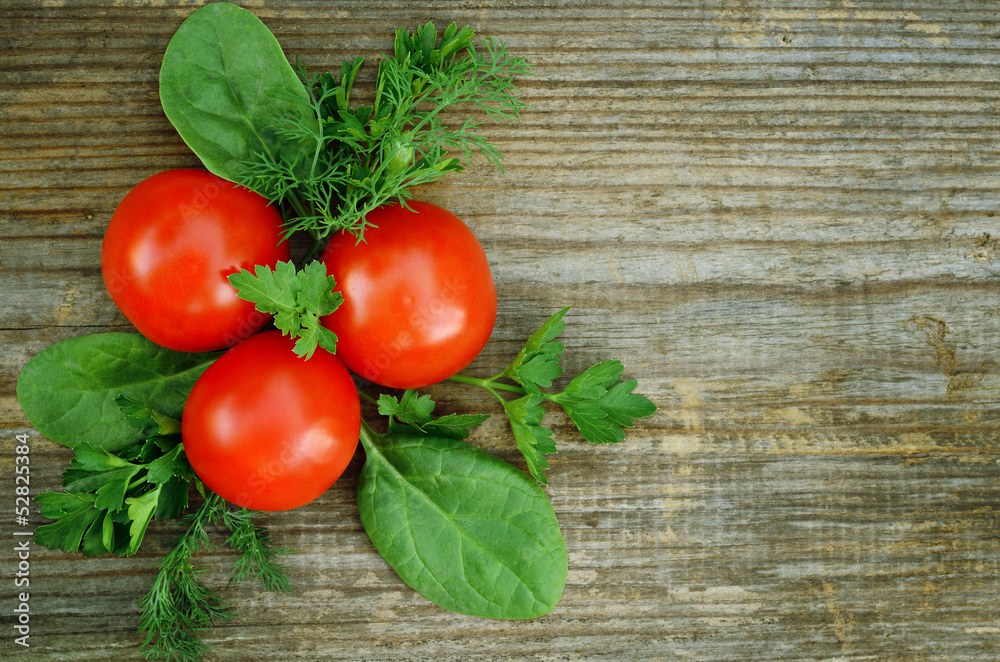 Tomato, parsley, dill and spinach