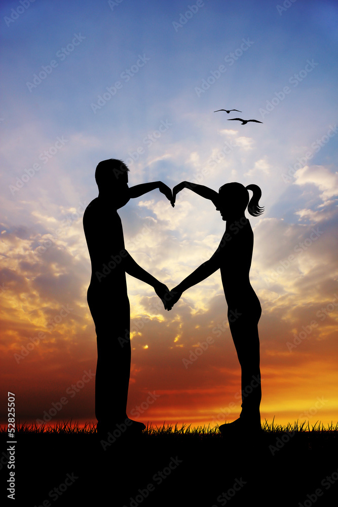 Fototapeta premium Romantic couple at sunset