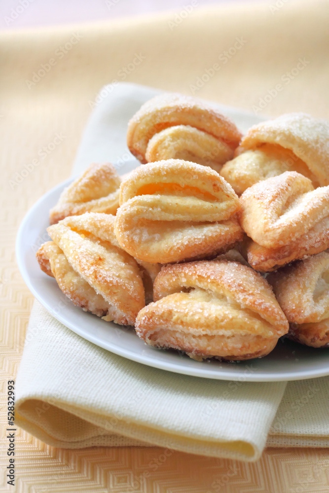 Cottage cheese and sugar cookies