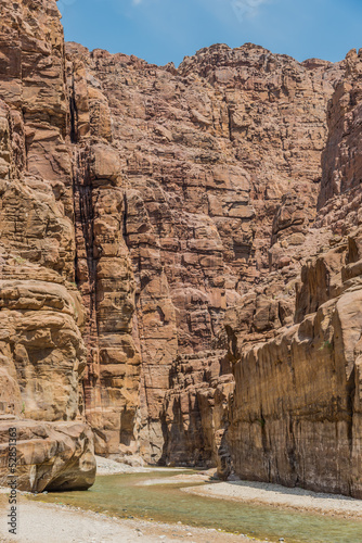 canyon wadi mujib jordan