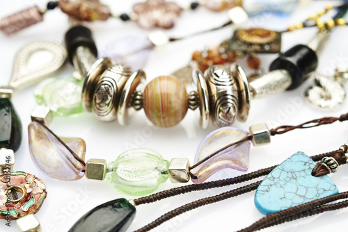 Wallpaper Mural jewelry Torontodigital.ca