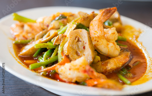 Menu spicy Stir fried shrimp with sauce
