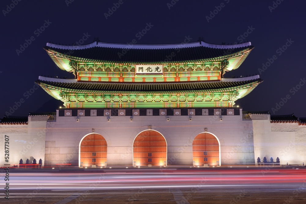 Obraz premium Gwanghwamun Gate in Seoul, South Korea