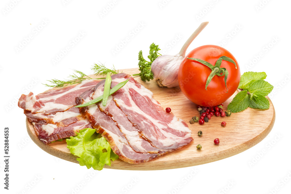 Bacon with vegetables