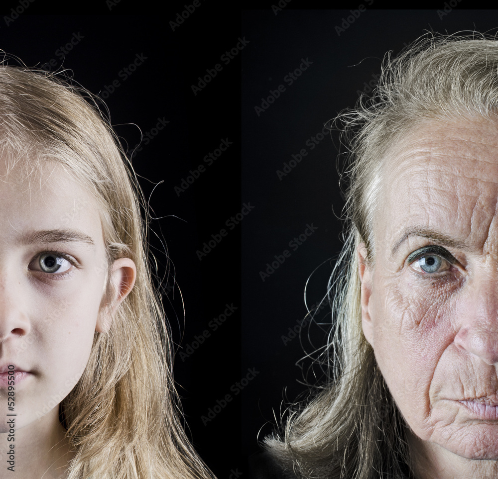 Obraz premium Old woman and young girl face closeup