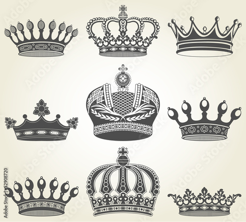 Set crowns in vintage style