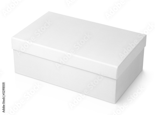 White shoe box isolated on white with clipping path © Roman Samokhin