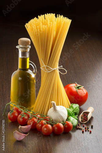 pasta with fresh vegetables and spices