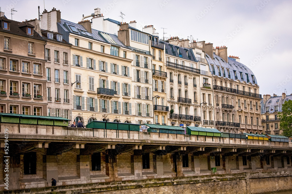 Horizontal view of Parisian riverfront buildings