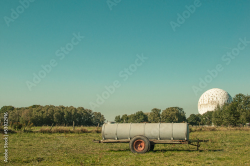 Radom und Wassertank photo