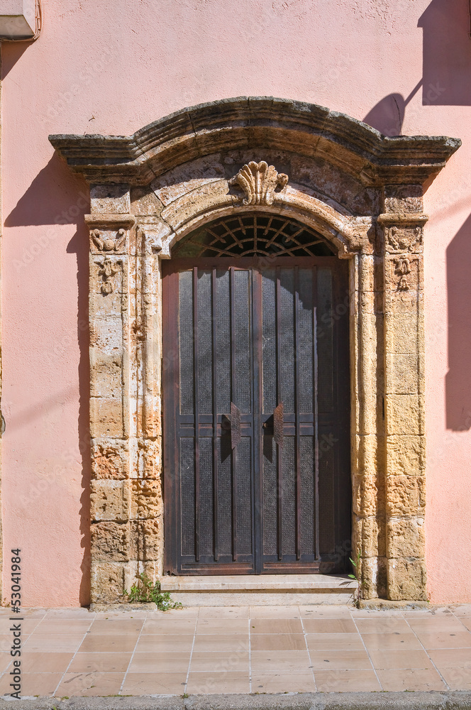 Wooden door. Alessano. Puglia. Italy.