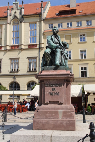 Памятник Александру Фредра во Вроцлаве