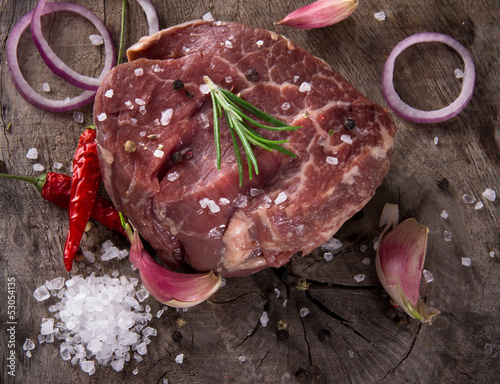 Foto Premium Raw beef sirloin