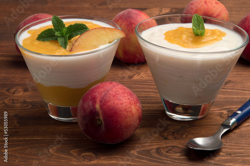 Dessert alla pesca