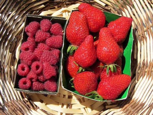 fraises et framboises