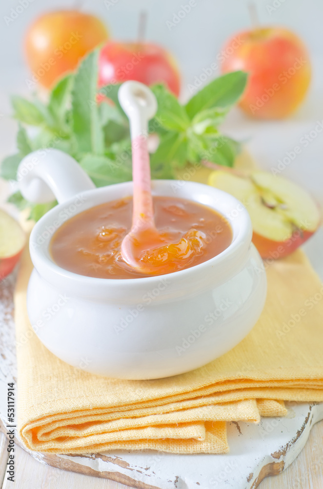 jam and apples