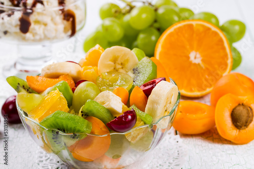 Salad of fresh fruits