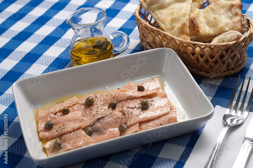 salmone marinato