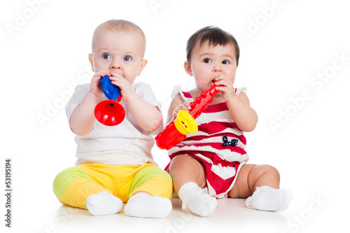 Funny childrenplaying music...