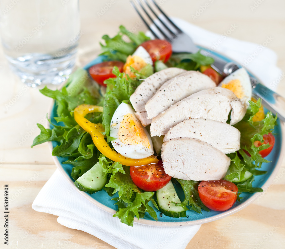 Mixed salad with steamed chicken Mixed salad with steamed chicken
