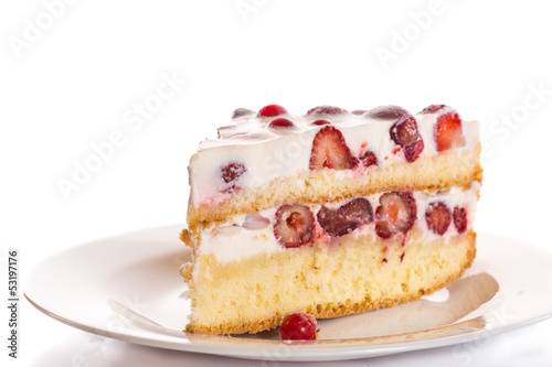 cake with summer fruit