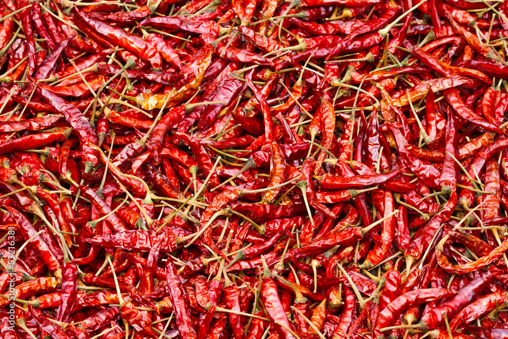Naklejka premium Close up of sun-dried chilli, food ingredient