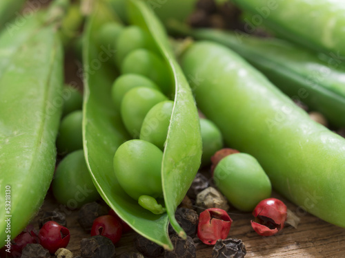 raw, green peas