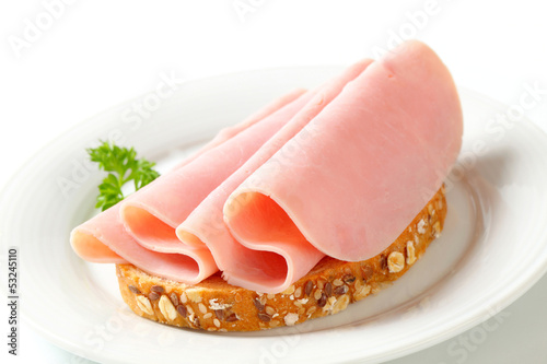 Bread with sliced ham