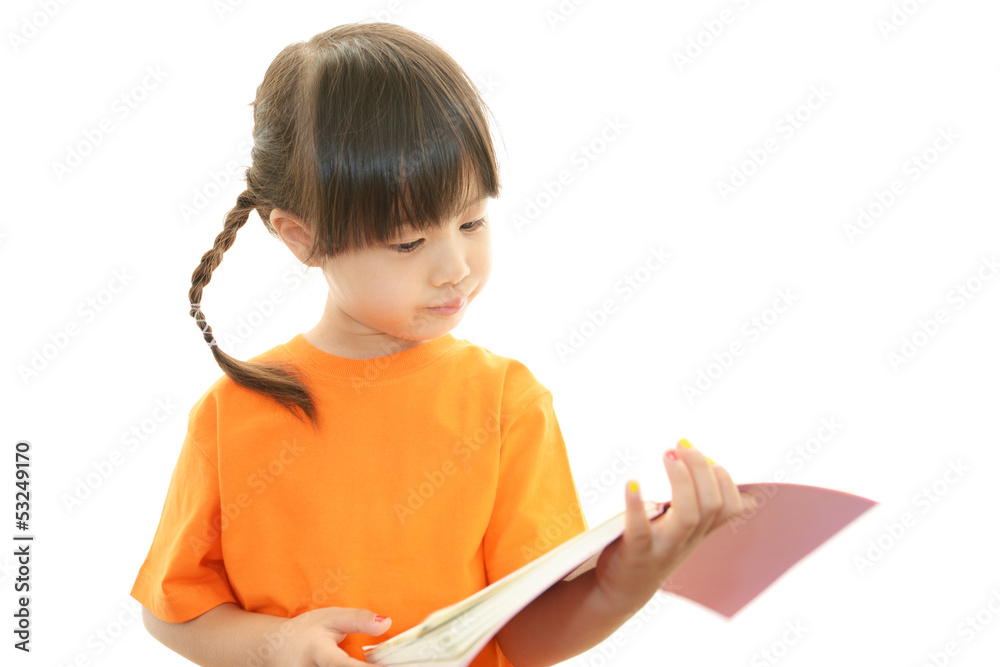 勉強をする女の子 勉強をする女の子