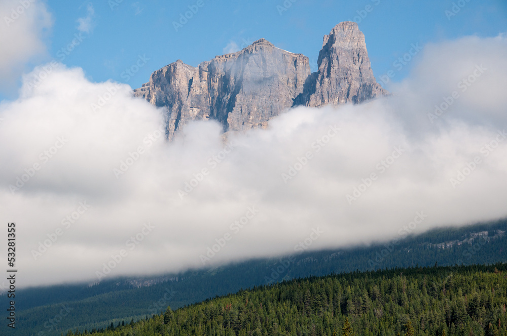 Fototapeta premium Castle Mountain Banff National Park
